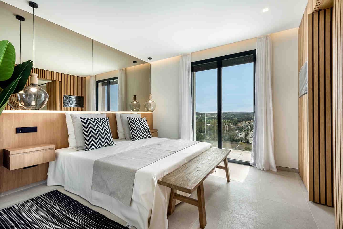 4 bedroom Apartment for sale in Santa Ponsa with pool - € 1,765,800 (Ref: 5514063)