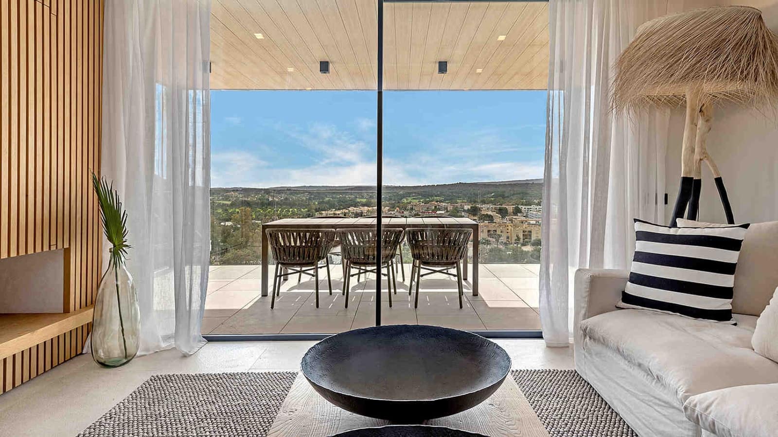 4 bedroom Apartment for sale in Santa Ponsa with pool - € 1,765,800 (Ref: 5514063)