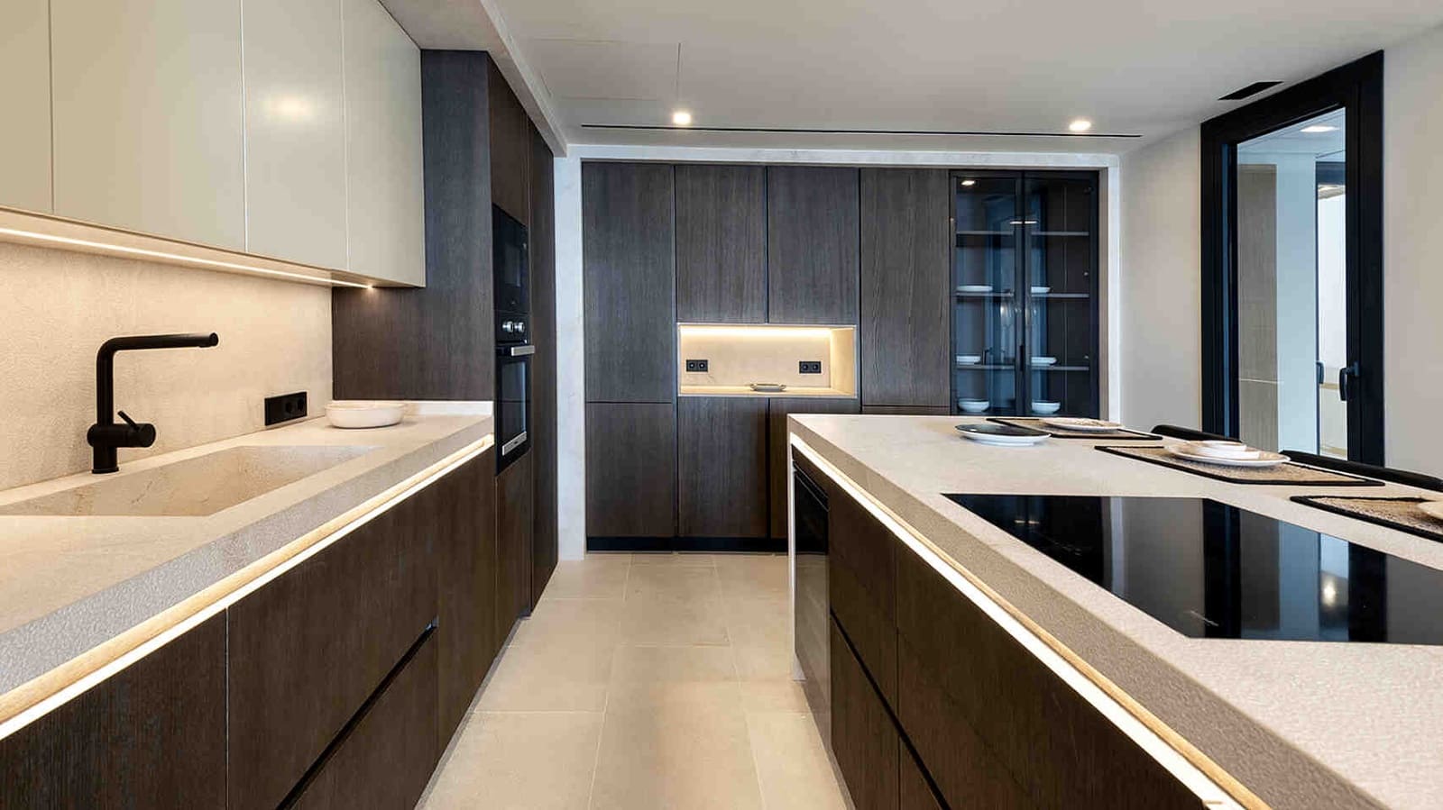 4 soveværelse Lejlighed til salg i Santa Ponsa med swimmingpool - € 2.820.000 (Ref: 5514065)