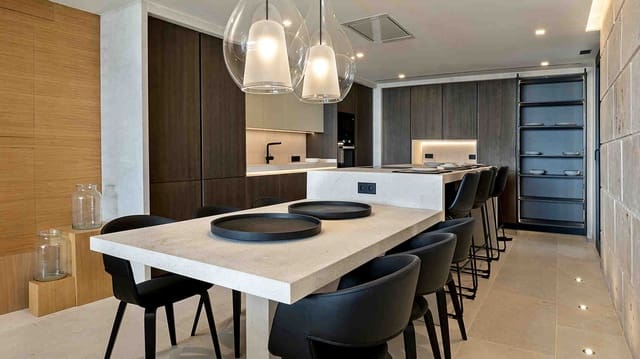 4 soverom Leilighet til salgs i Santa Ponsa, Calvià med svømmebasseng - € 2 820 000 (Ref: 5514065)