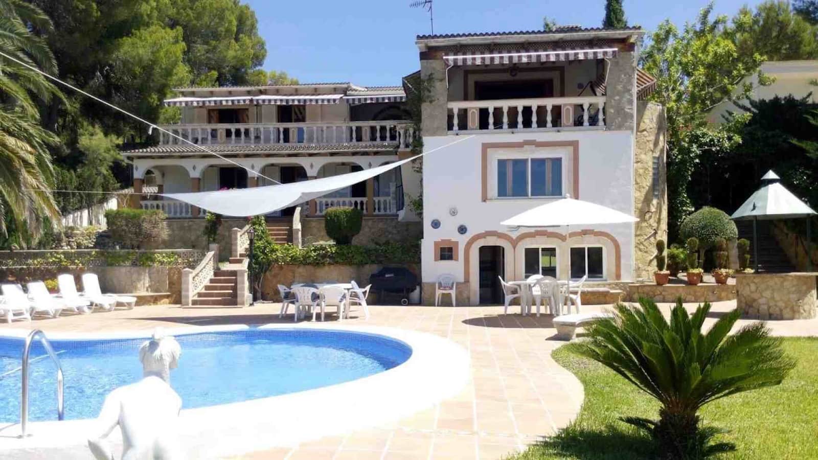 5 soverom Villa til salgs i Santa Ponsa med svømmebasseng garasje - € 2 150 000 (Ref: 5630030)