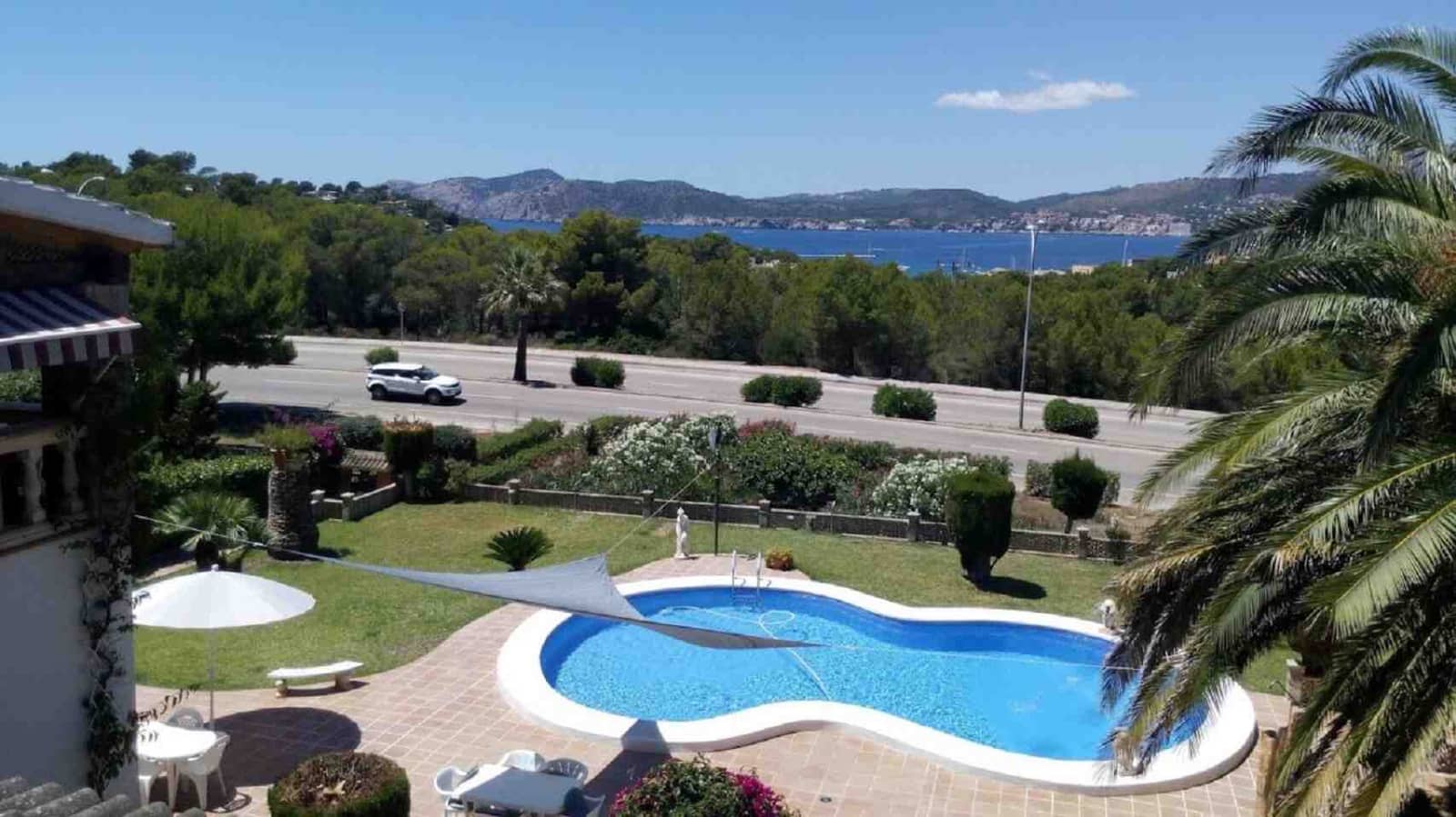 5 soverom Villa til salgs i Santa Ponsa med svømmebasseng garasje - € 2 150 000 (Ref: 5630030)