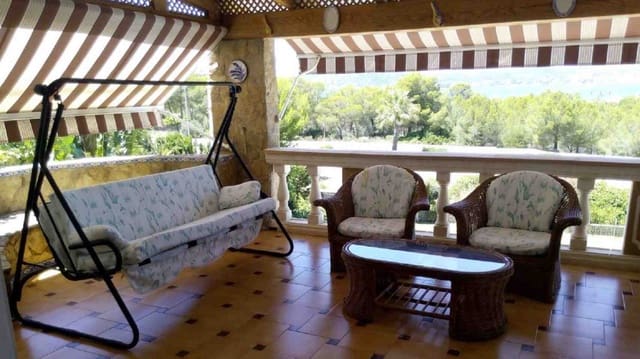 5 soverom Villa til salgs i Santa Ponsa, Calvià med svømmebasseng garasje - € 2 150 000 (Ref: 5630030)