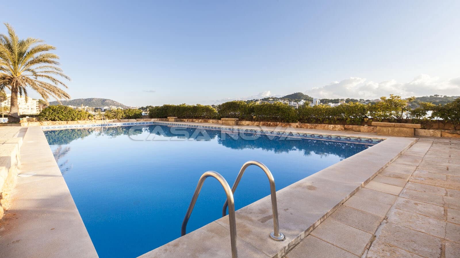 2 soveværelse Lejlighed til salg i Santa Ponsa med swimmingpool garage - € 780.000 (Ref: 6117858)