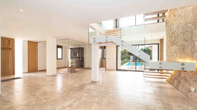 Chalet de 6 habitaciones en Santa Ponsa, Calvià en venta con piscina - 4.500.000 € (Ref: 6754825)