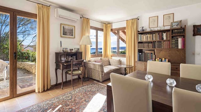 4 bedroom Villa for sale in Costa d'en Blanes, Calvià with garage - € 1,975,000 (Ref: 7251952)