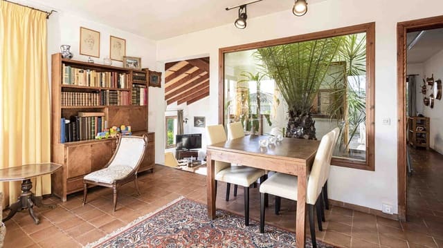 4 bedroom Villa for sale in Costa d'en Blanes, Calvià with garage - € 1,975,000 (Ref: 7251952)