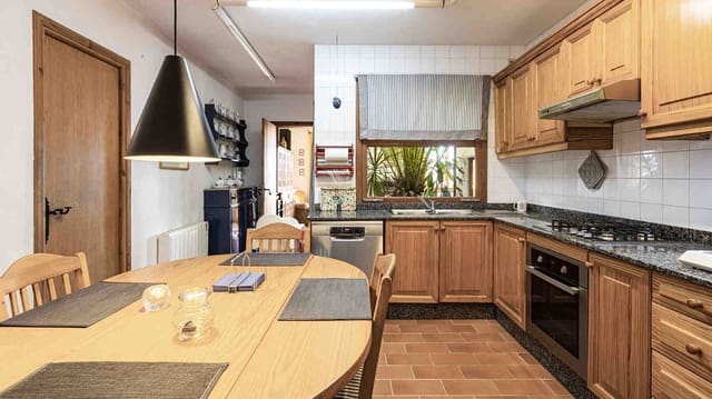 4 bedroom Villa for sale in Costa d'en Blanes, Calvià with garage - € 1,975,000 (Ref: 7251952)