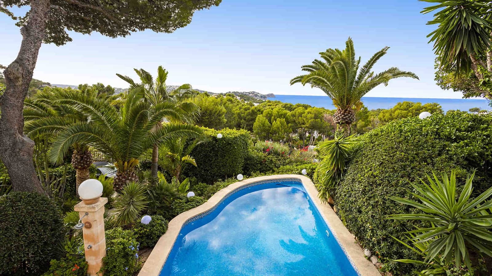4 bedroom Villa for sale in Costa de la Calma with pool - € 1,980,000 (Ref: 7251953)