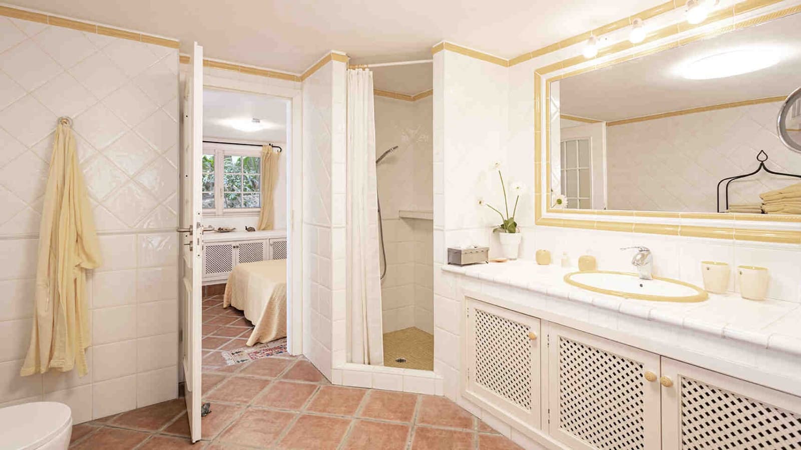 4 bedroom Villa for sale in Costa de la Calma with pool - € 1,980,000 (Ref: 7251953)