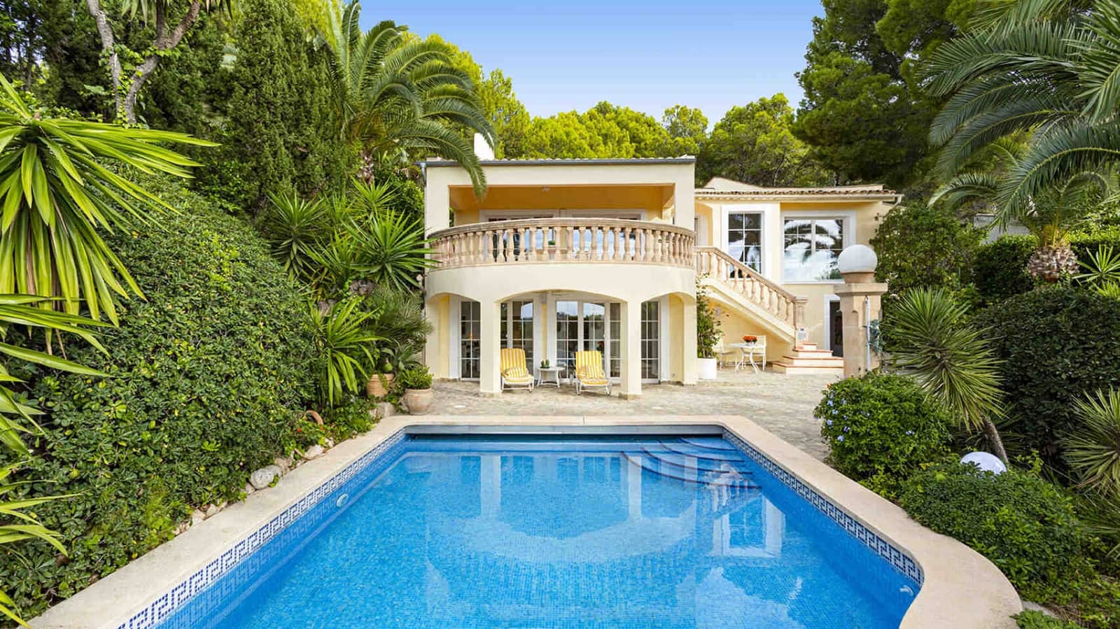 4 bedroom Villa for sale in Costa de la Calma with pool - € 1,980,000 (Ref: 7251953)