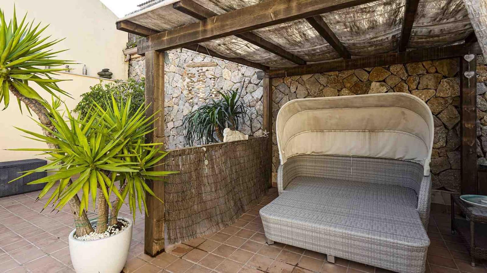 3 soverom Villa til salgs i Es Camp De Mar / El Camp De Mar med svømmebasseng - € 1 050 000 (Ref: 7299388)