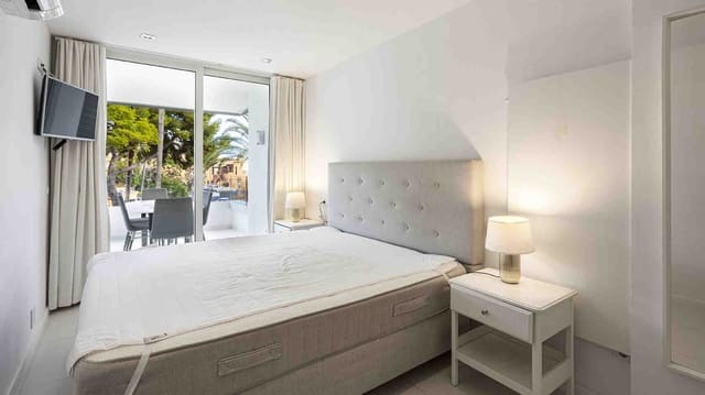 3 sypialnia Apartament na sprzedaż w Puerto Portals, Calvià z basenem - 749 000 € (Ref: 7302986)