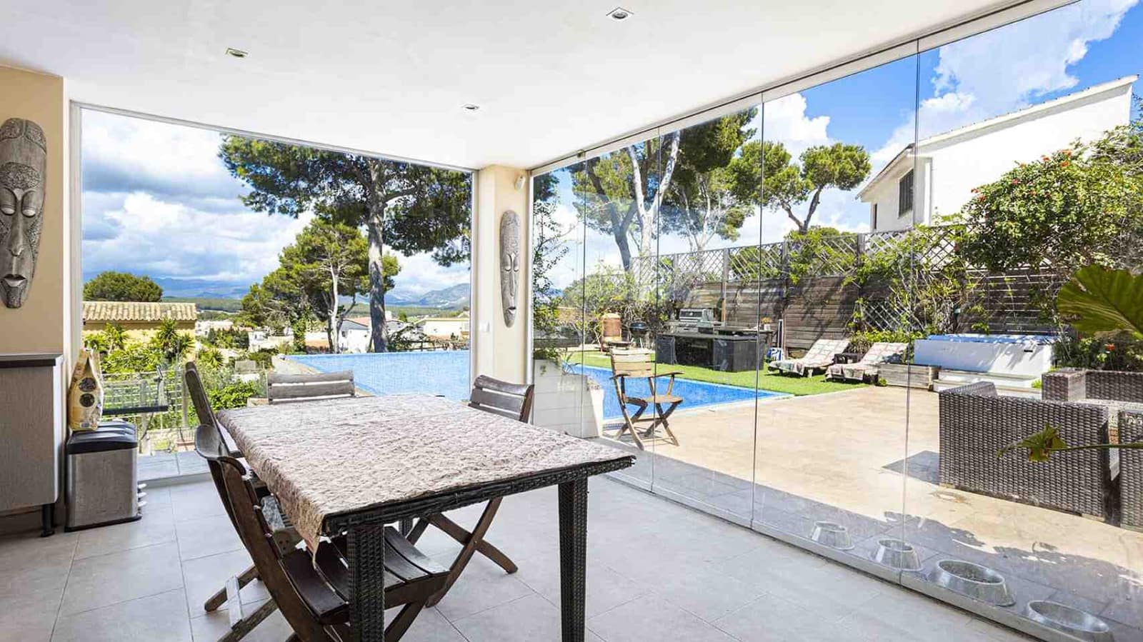 5 soveværelse Villa til salg i El Toro / Port Adriano med swimmingpool garage - € 1.400.000 (Ref: 7496847)