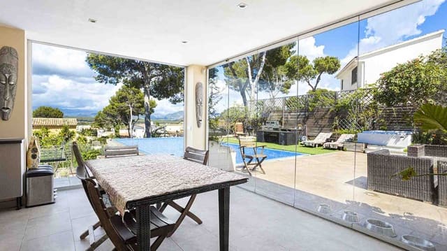 5 soveværelse Villa til salg i El Toro / Port Adriano, Calvià med swimmingpool garage - € 1.400.000 (Ref: 7496847)