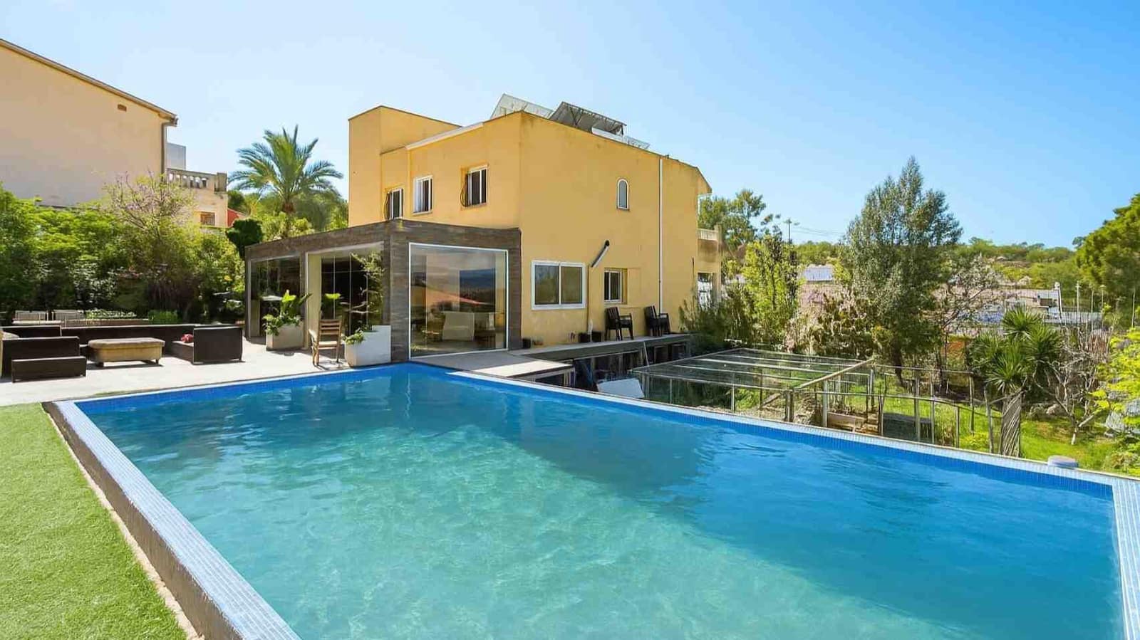 5 soveværelse Villa til salg i El Toro / Port Adriano med swimmingpool garage - € 1.400.000 (Ref: 7496847)