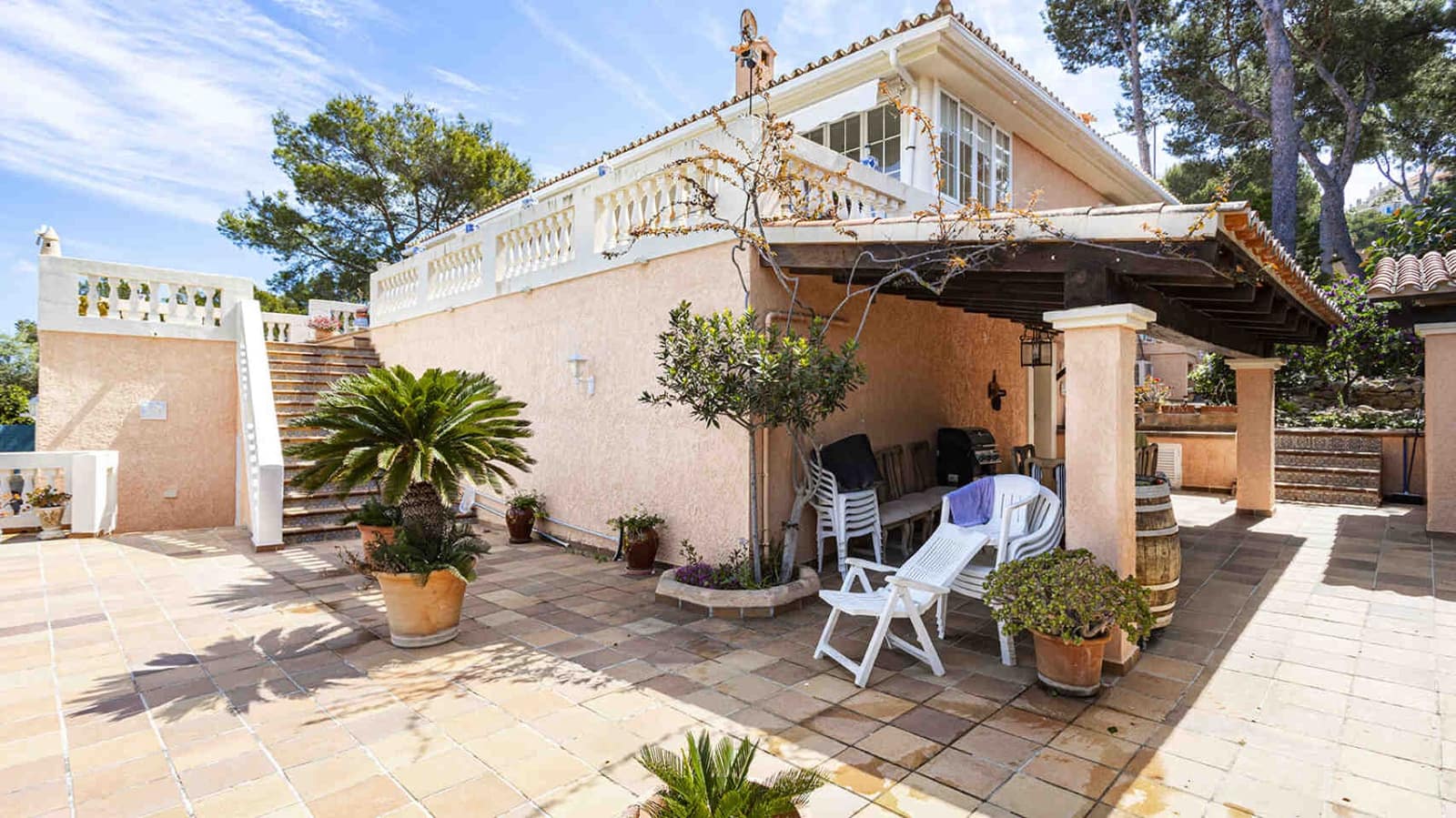 4 soverom Villa til salgs i Santa Ponsa med svømmebasseng garasje - € 3 195 000 (Ref: 7524506)