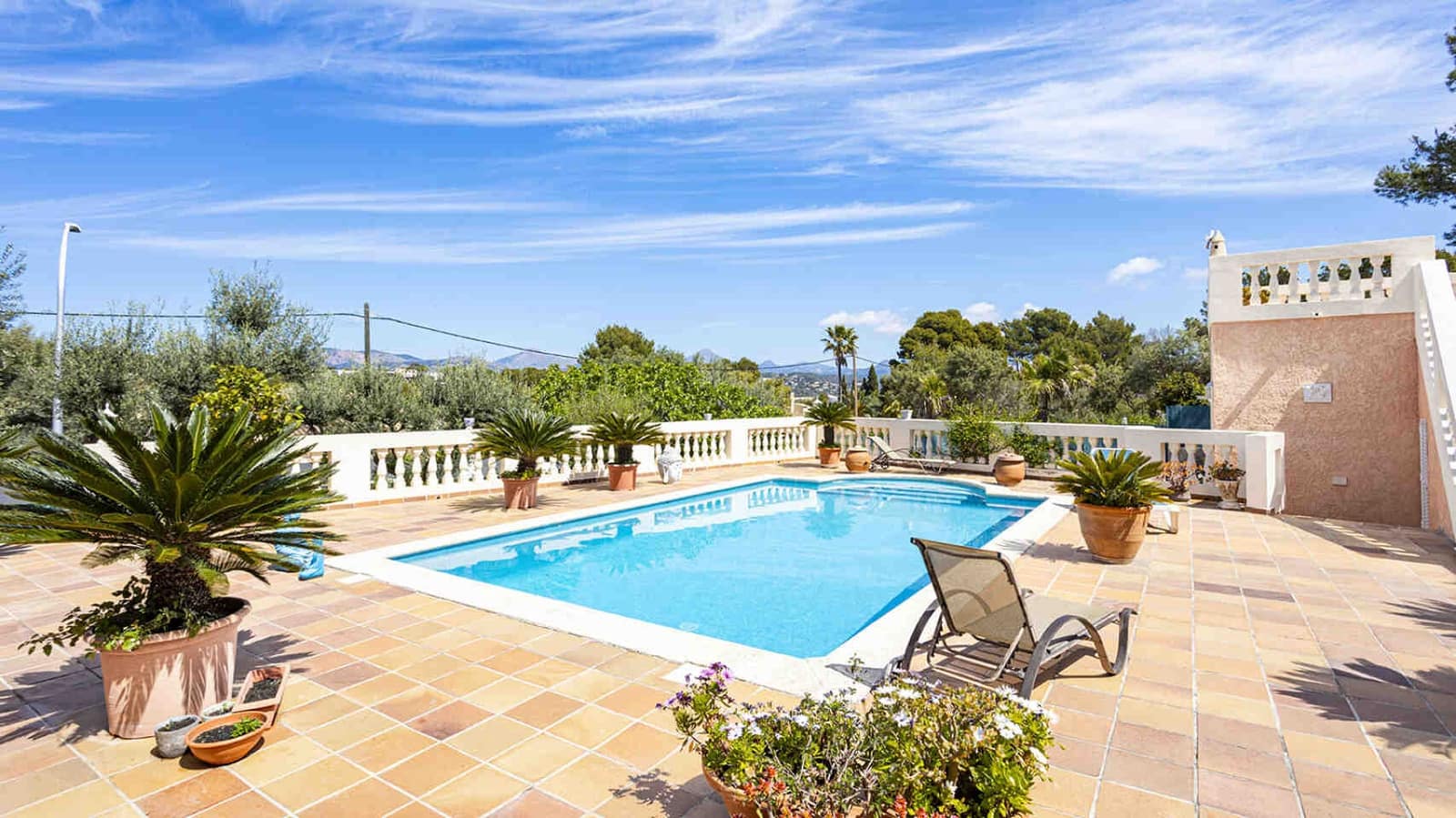 4 soverom Villa til salgs i Santa Ponsa med svømmebasseng garasje - € 3 195 000 (Ref: 7524506)