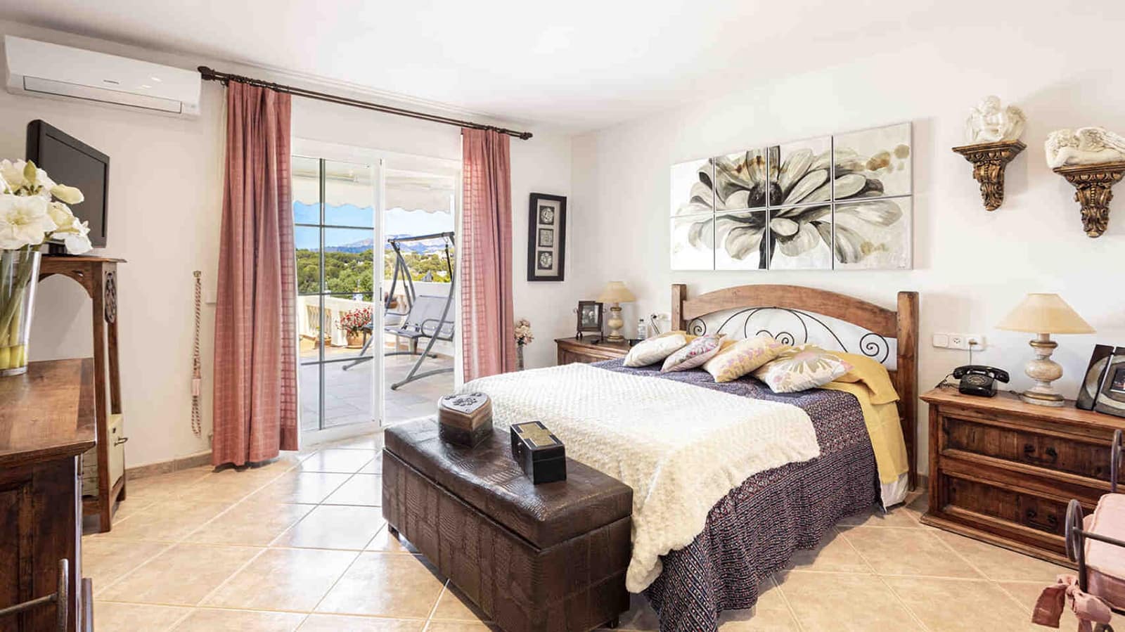 4 soverom Villa til salgs i Santa Ponsa med svømmebasseng garasje - € 3 195 000 (Ref: 7524506)