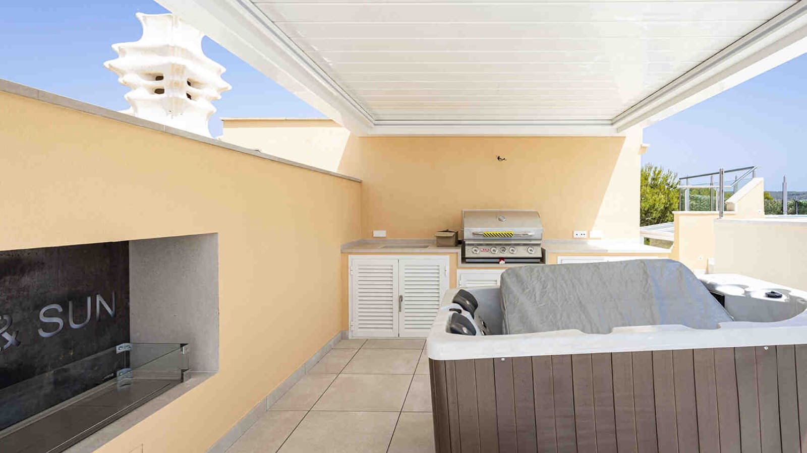 3 slaapkamer Appartement te koop in Santa Ponsa met zwembad - € 3.300.000 (Ref: 7525894)