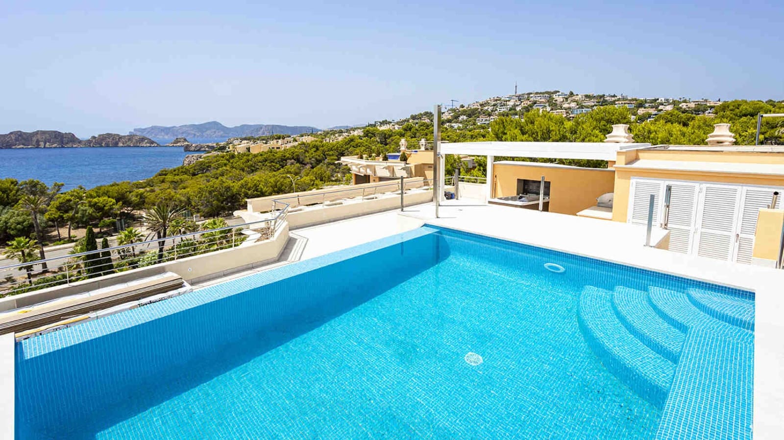 3 slaapkamer Appartement te koop in Santa Ponsa met zwembad - € 3.300.000 (Ref: 7525894)