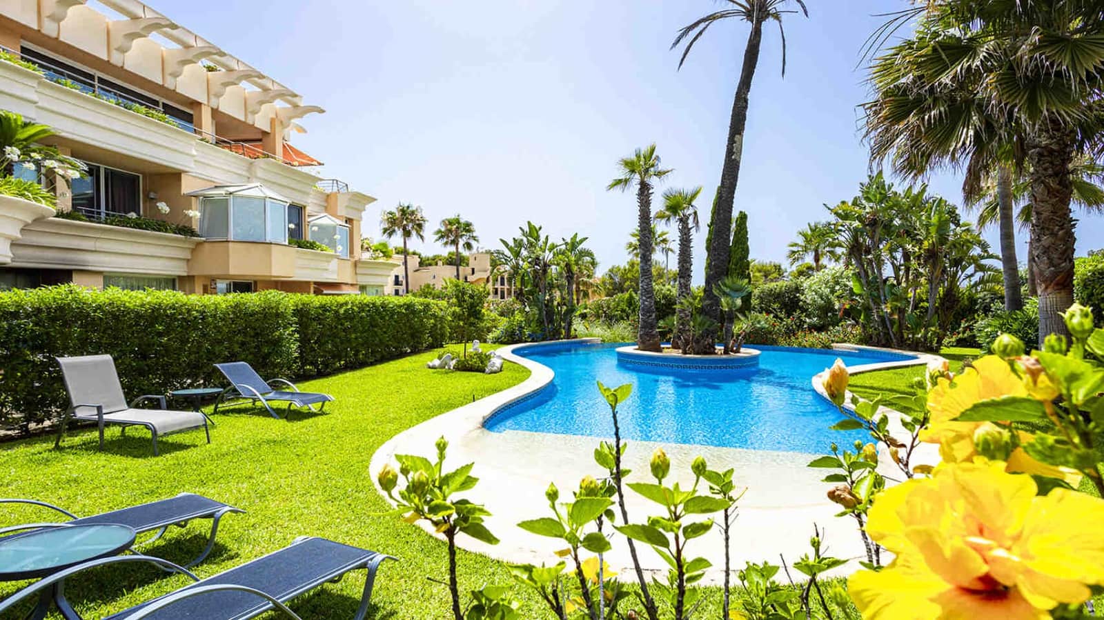 3 slaapkamer Appartement te koop in Santa Ponsa met zwembad - € 3.300.000 (Ref: 7525894)