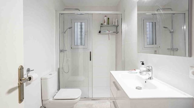 Chalet de 5 habitaciones en Santa Ponsa, Calvià en venta con piscina - 1.950.000 € (Ref: 7734456)