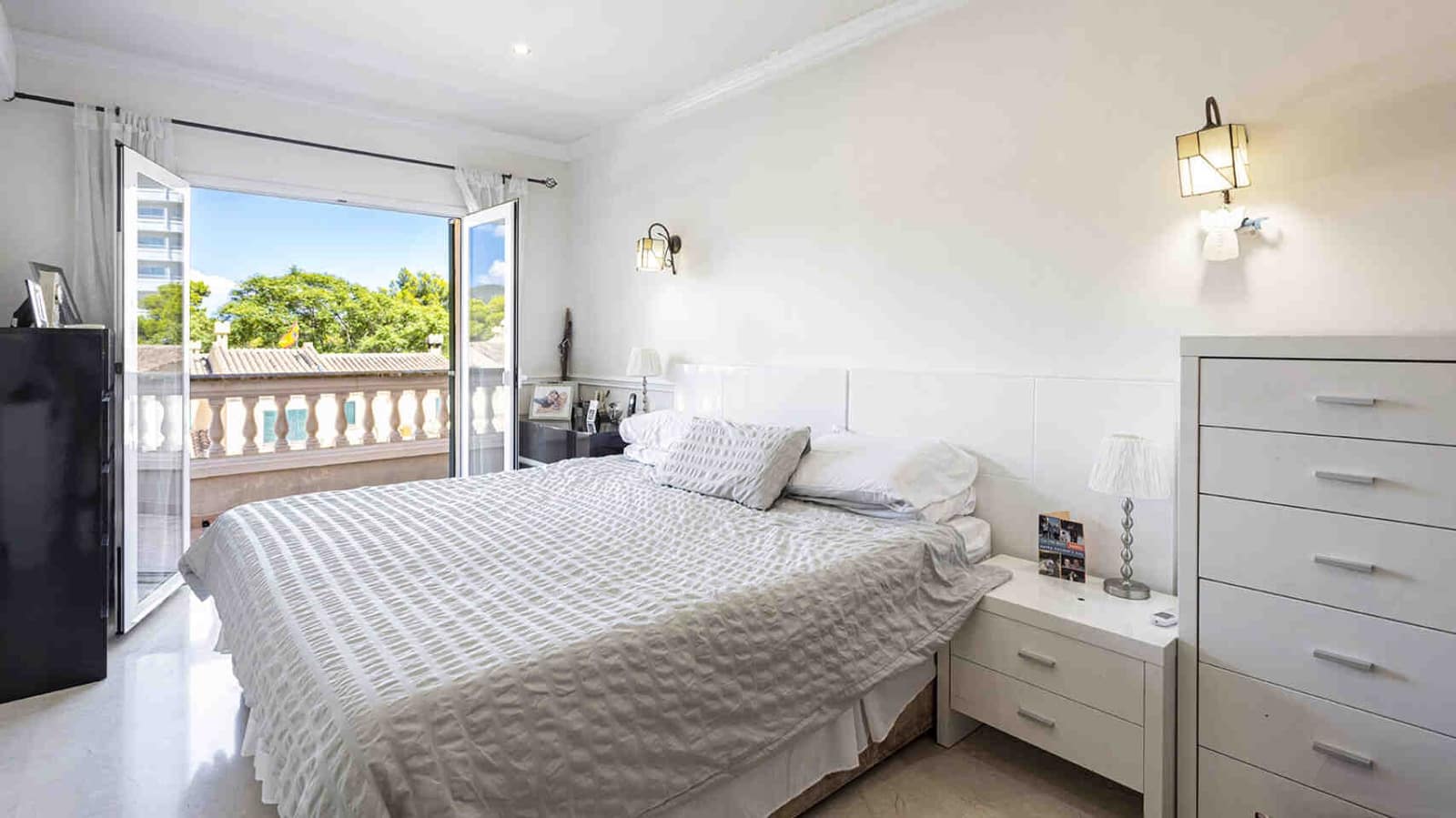 4 makuuhuone Huvila myytävänä paikassa Palmanova mukana uima-altaan 
autotalli - 850 000 € (Ref: 7771582)