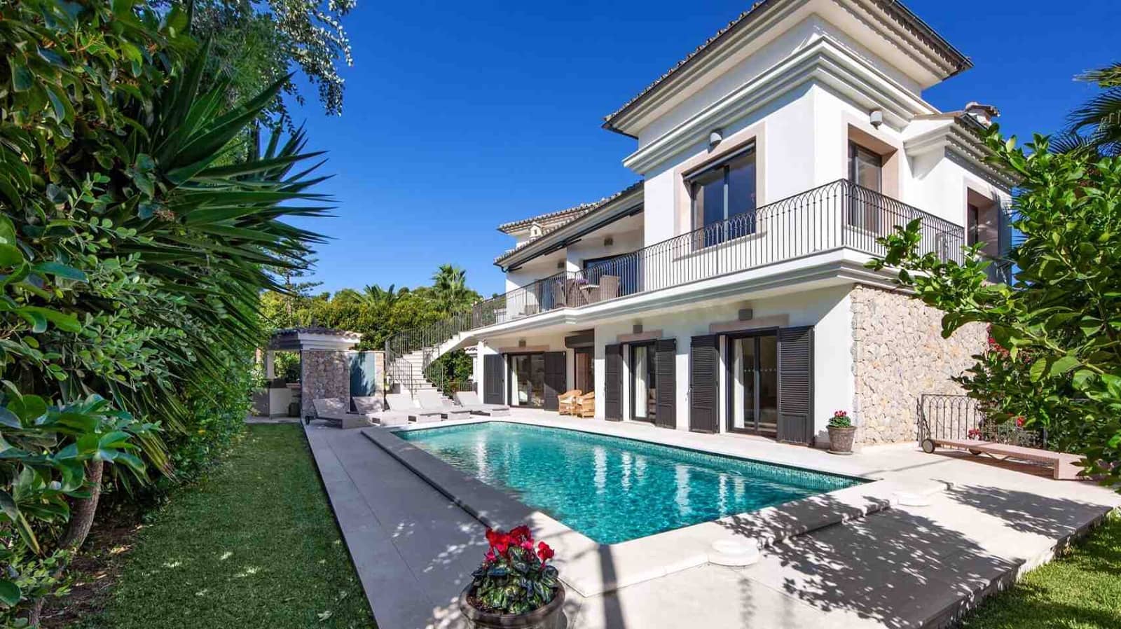 3 slaapkamer Villa te koop in Puerto de Andratx met zwembad - € 3.550.000 (Ref: 7826728)