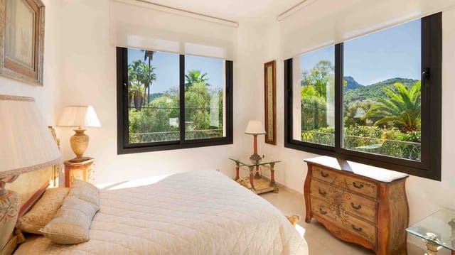 3 slaapkamer Villa te koop in Puerto de Andratx, Andratx met zwembad - € 3.550.000 (Ref: 7826728)