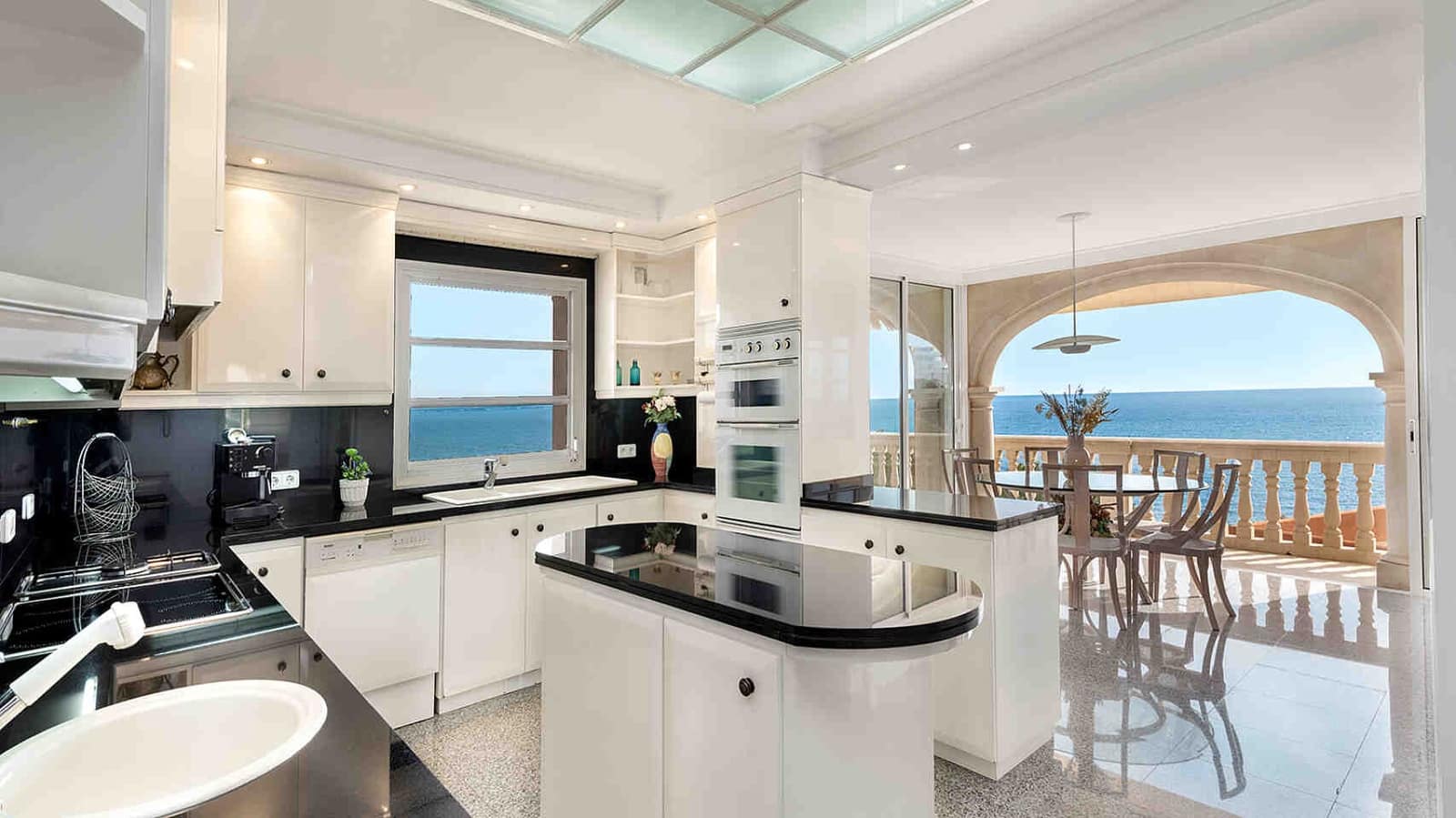 9 soveværelse Villa til salg i Cala Vinyes / Cala Vinyas / Cala Vinas med swimmingpool - € 9.900.000 (Ref: 8114373)