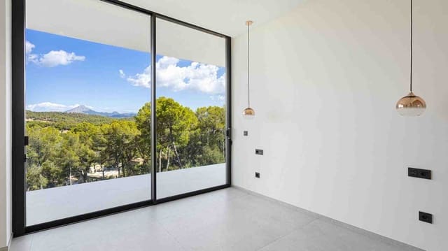 4 Zimmer Villa zu verkaufen in Santa Ponsa, Calvià mit Pool - 3.000.000 € (Ref: 8123878)