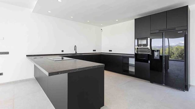 4 Zimmer Villa zu verkaufen in Santa Ponsa, Calvià mit Pool - 3.000.000 € (Ref: 8123878)