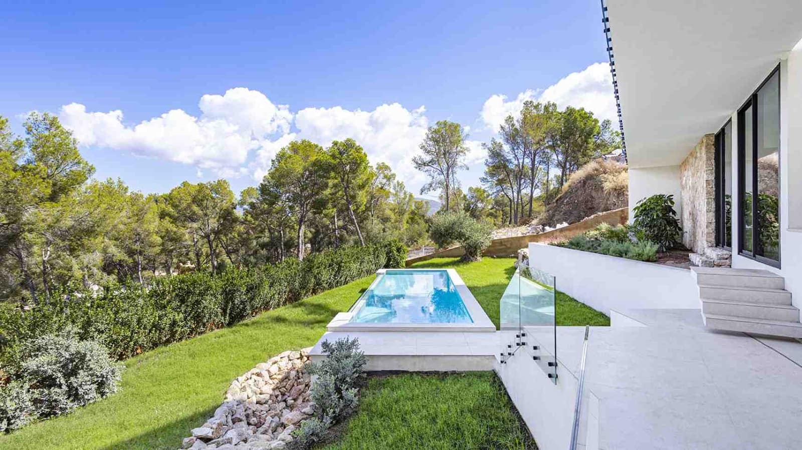 4 Zimmer Villa zu verkaufen in Santa Ponsa mit Pool - 3.000.000 € (Ref: 8123878)