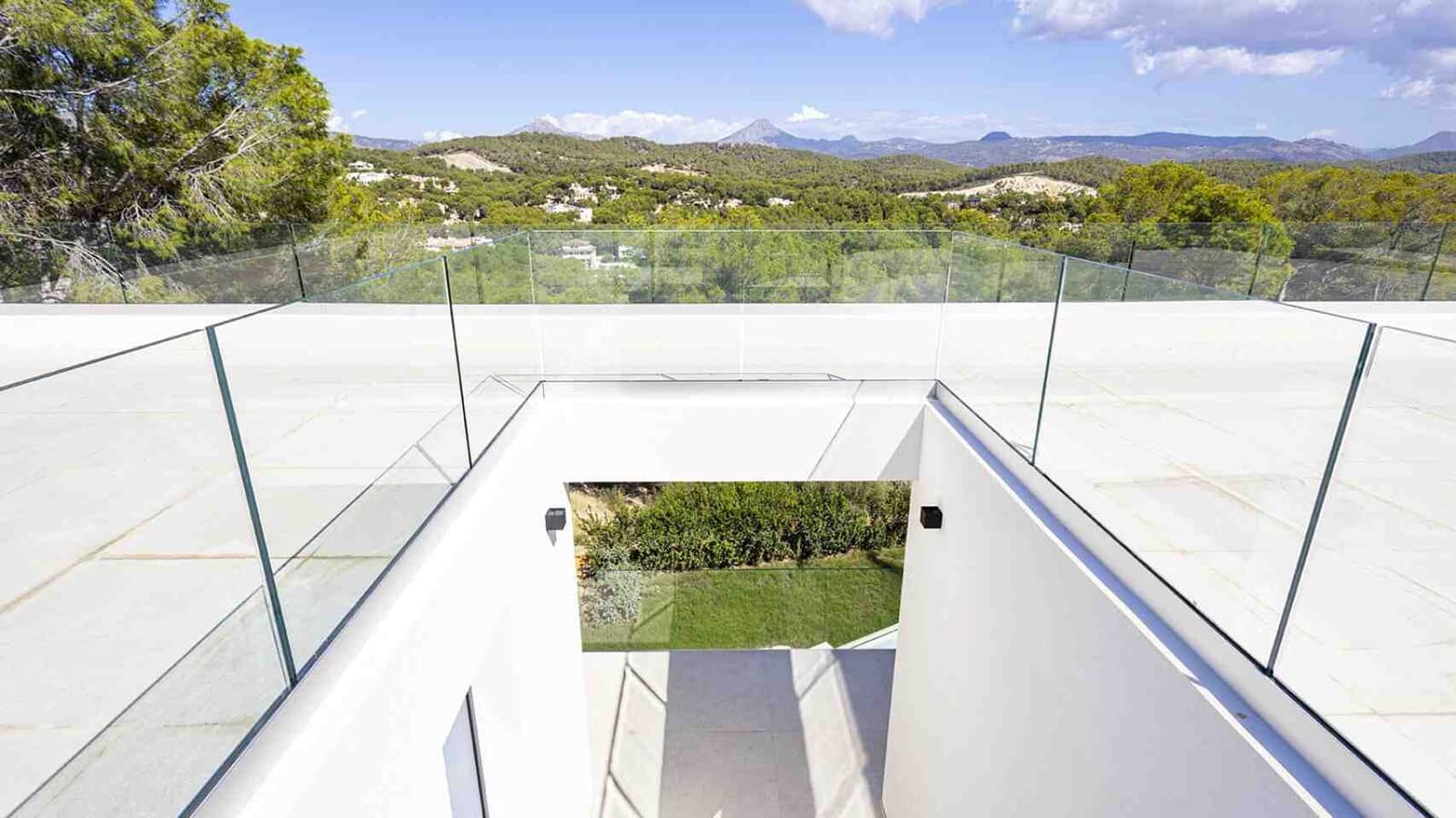 4 Zimmer Villa zu verkaufen in Santa Ponsa mit Pool - 3.000.000 € (Ref: 8123878)