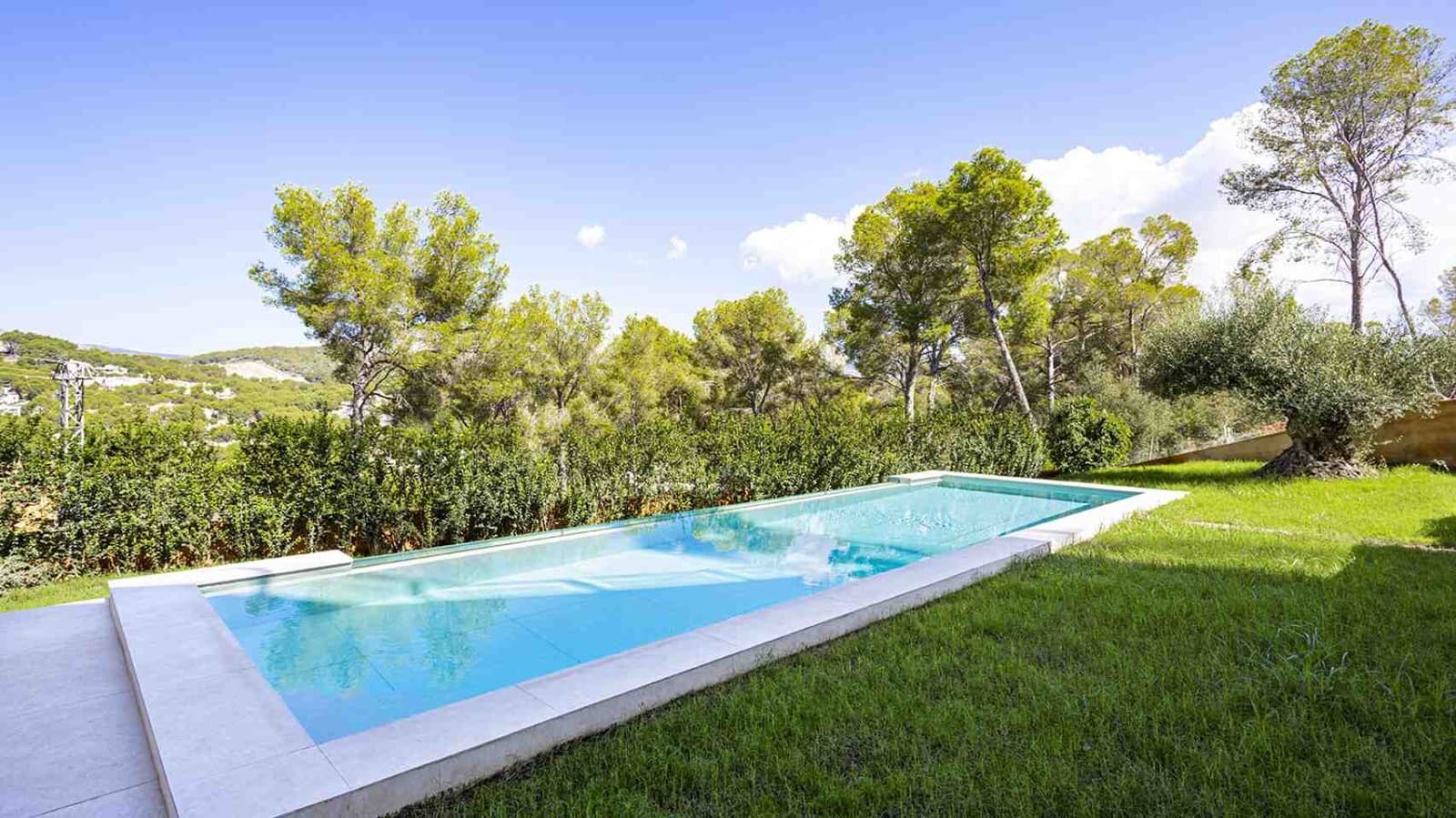 4 Zimmer Villa zu verkaufen in Santa Ponsa mit Pool - 3.000.000 € (Ref: 8123878)