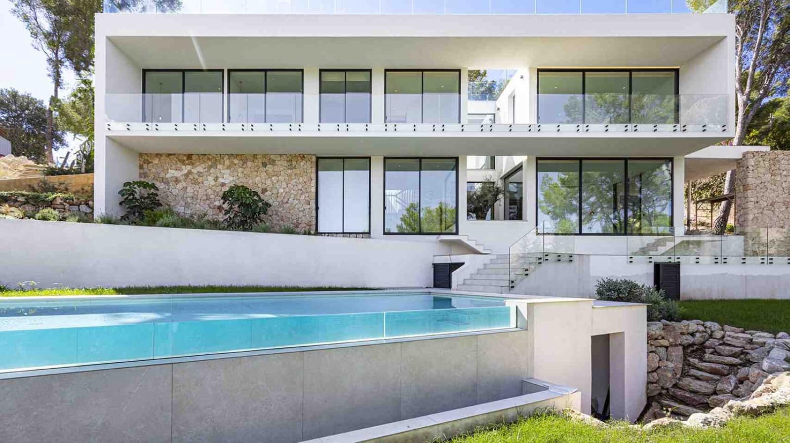 4 Zimmer Villa zu verkaufen in Santa Ponsa mit Pool - 3.000.000 € (Ref: 8123878)