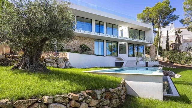 4 Zimmer Villa zu verkaufen in Santa Ponsa, Calvià mit Pool - 3.000.000 € (Ref: 8123878)