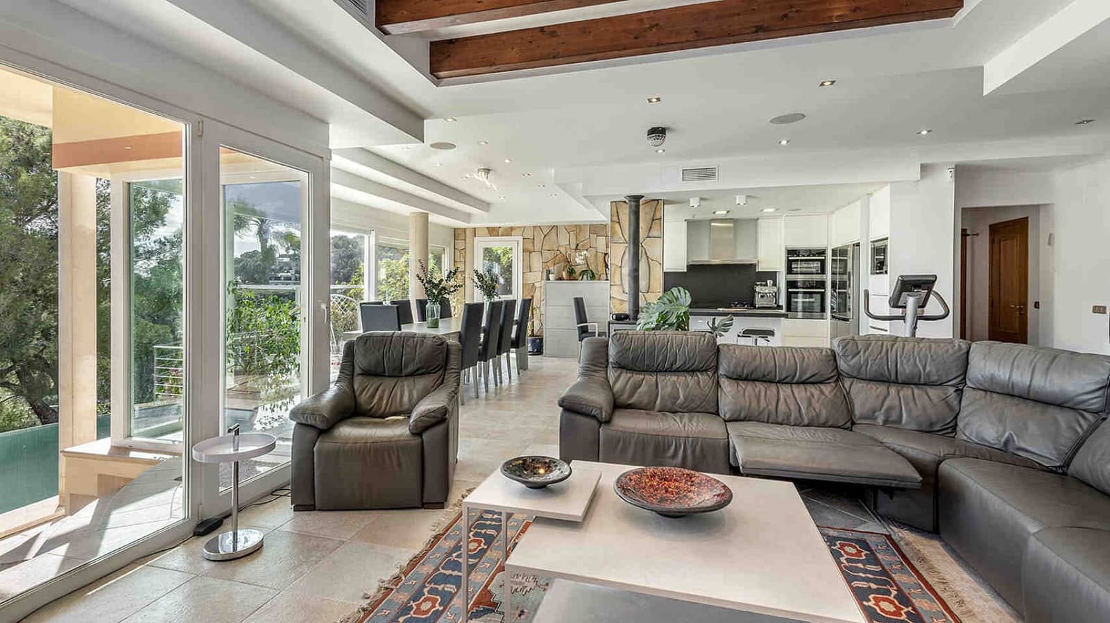 5 soveværelse Villa til salg i Bendinat med swimmingpool - € 7.955.000 (Ref: 8199244)