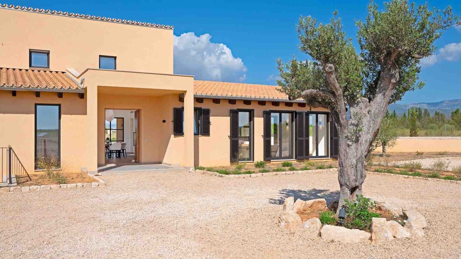 4 soverom Finca/Herregård til salgs i Santa Maria del Cami med svømmebasseng - € 4 250 000 (Ref: 8250036)