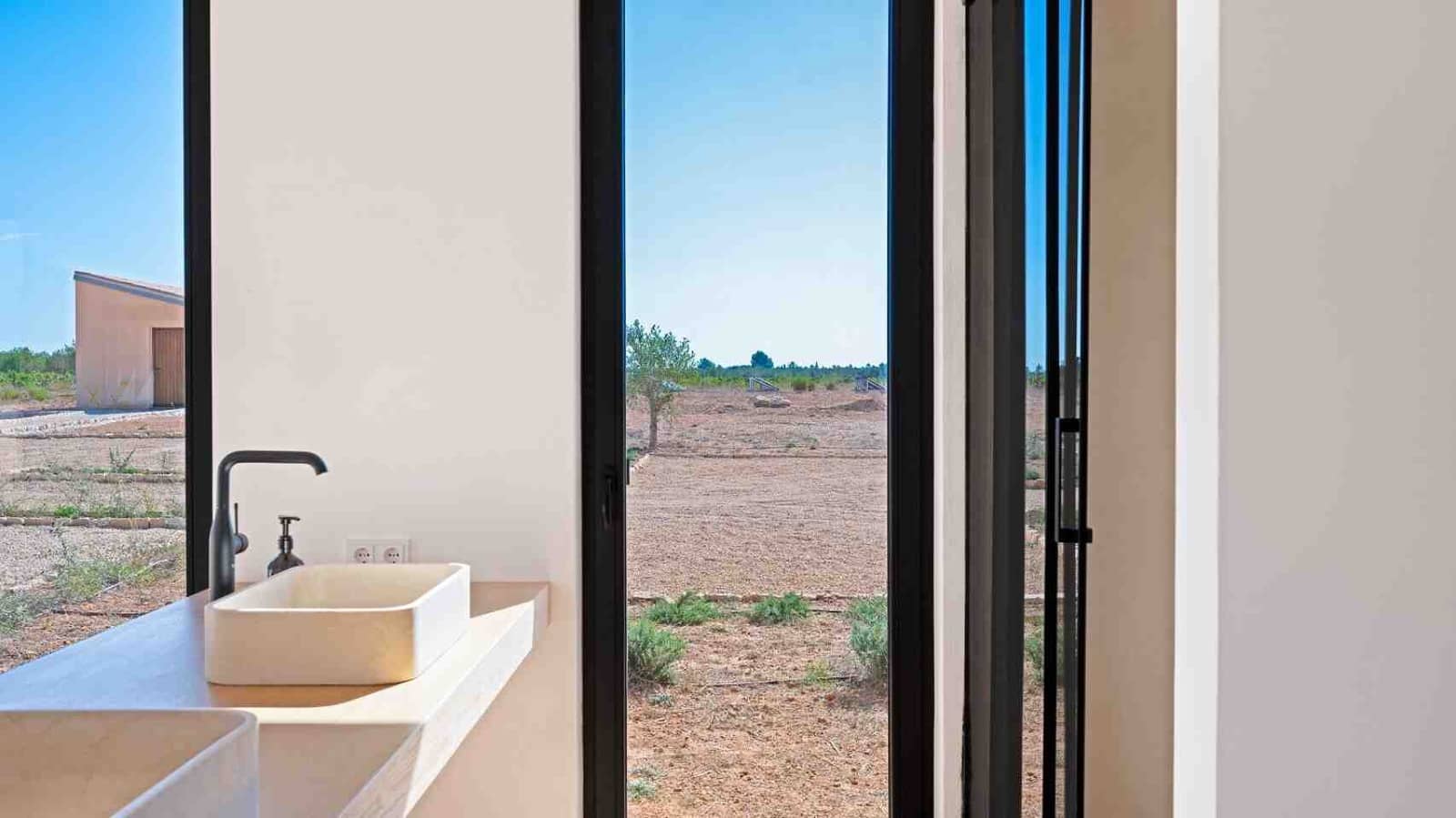 4 soverom Finca/Herregård til salgs i Santa Maria del Cami med svømmebasseng - € 4 250 000 (Ref: 8250036)