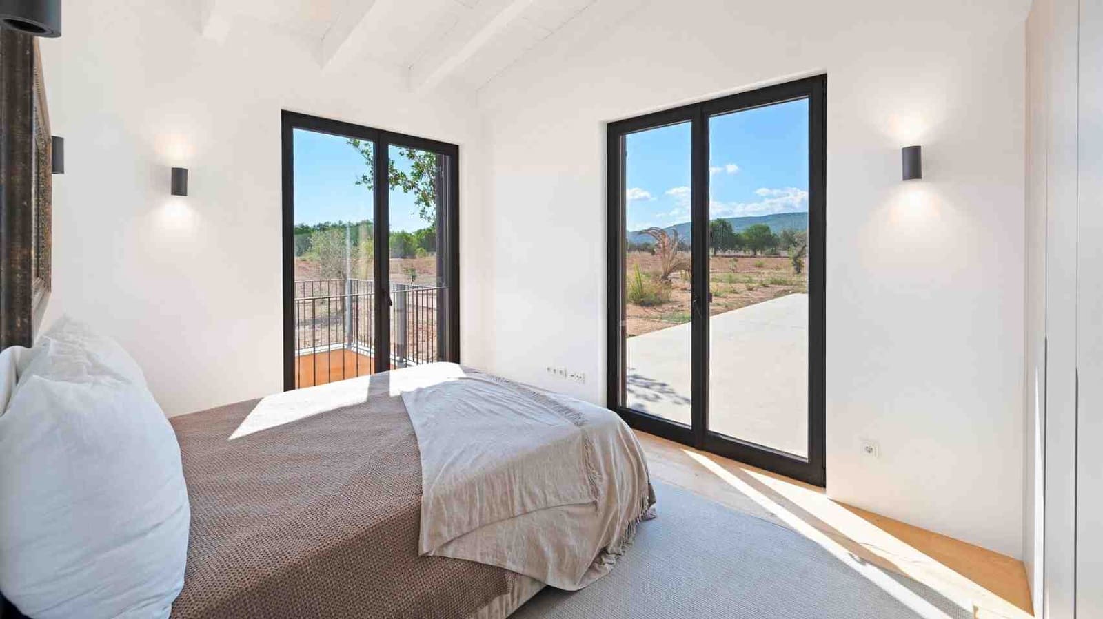 4 soverom Finca/Herregård til salgs i Santa Maria del Cami med svømmebasseng - € 4 250 000 (Ref: 8250036)