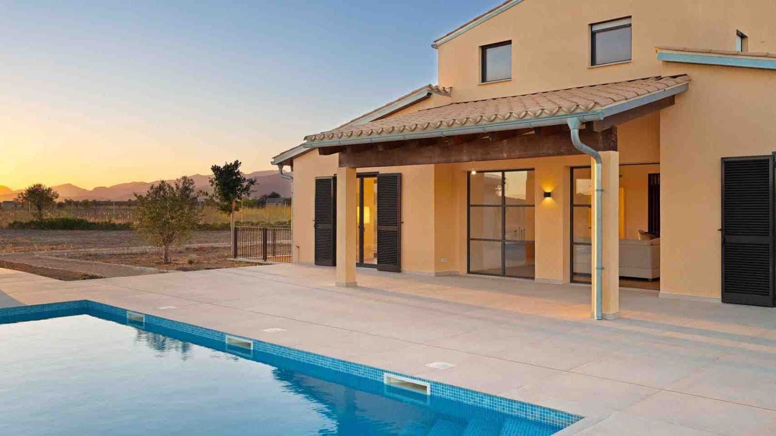 4 soverom Finca/Herregård til salgs i Santa Maria del Cami med svømmebasseng - € 4 250 000 (Ref: 8250036)