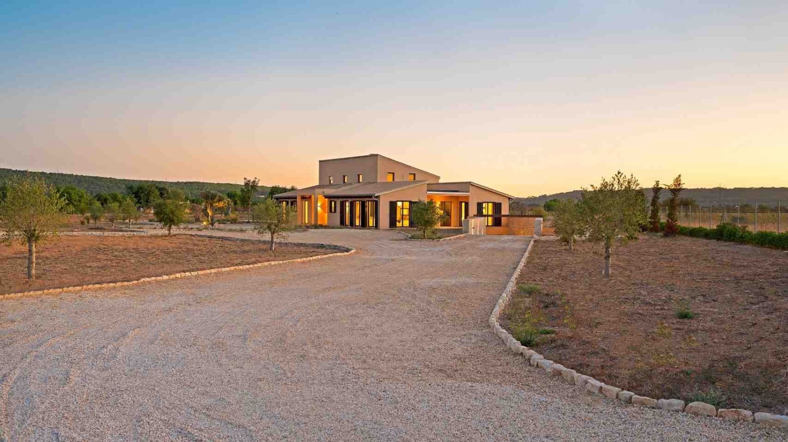 4 soverom Finca/Herregård til salgs i Santa Maria del Cami med svømmebasseng - € 4 250 000 (Ref: 8250036)