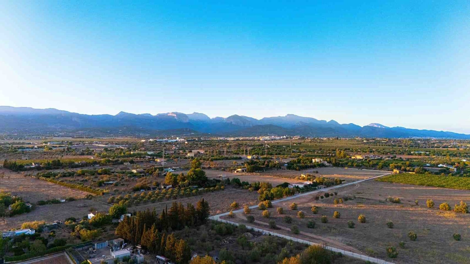 4 soverom Finca/Herregård til salgs i Santa Maria del Cami med svømmebasseng - € 4 250 000 (Ref: 8250036)