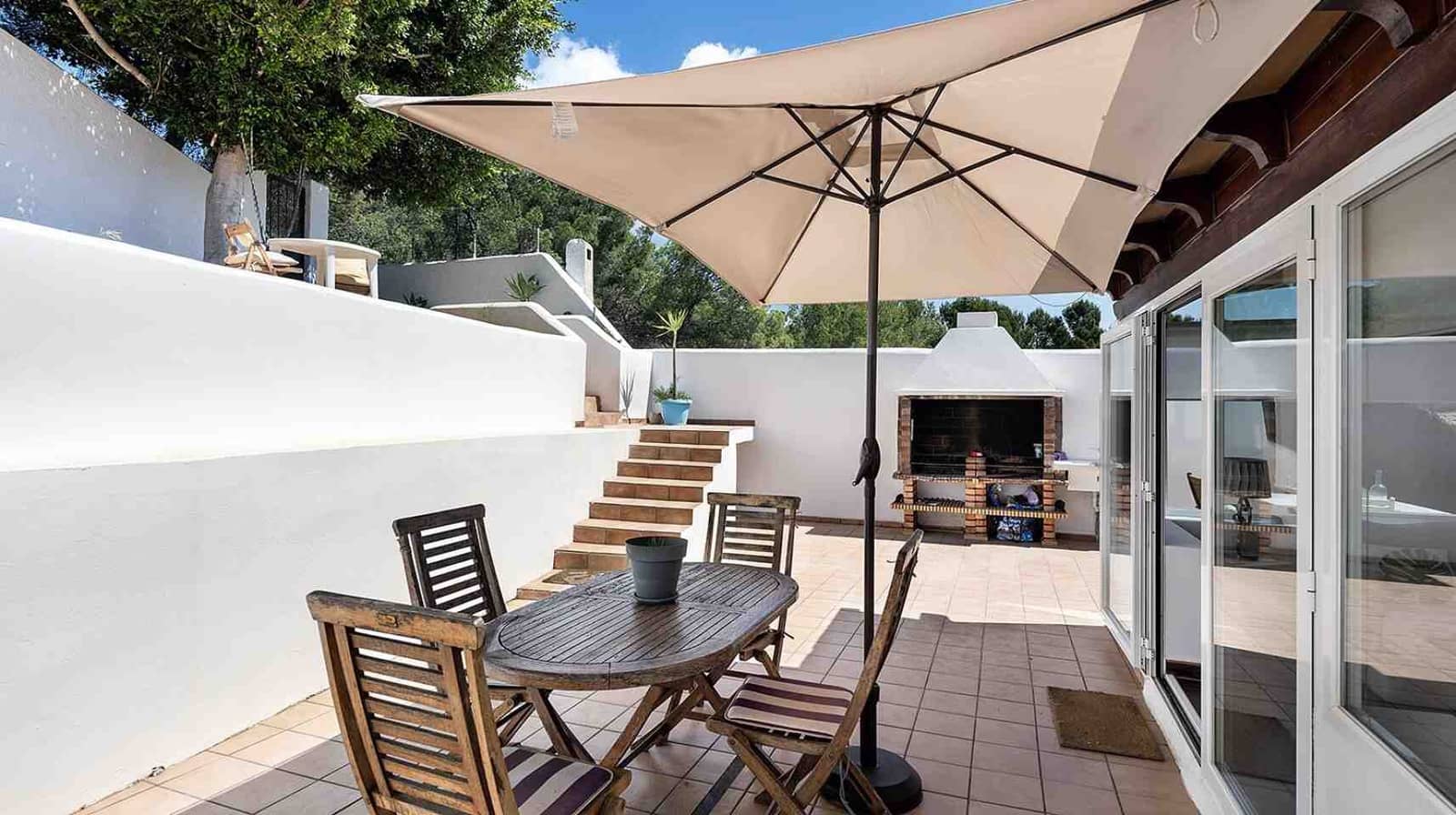 4 soveværelse Villa til salg i Costa de la Calma med swimmingpool garage - € 1.350.000 (Ref: 8250037)