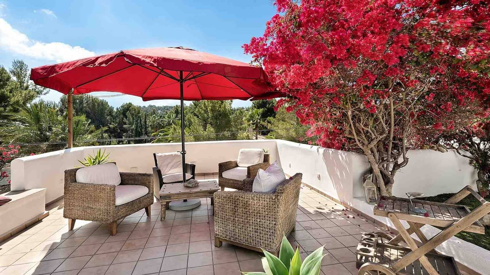 4 soveværelse Villa til salg i Costa de la Calma med swimmingpool garage - € 1.350.000 (Ref: 8250037)