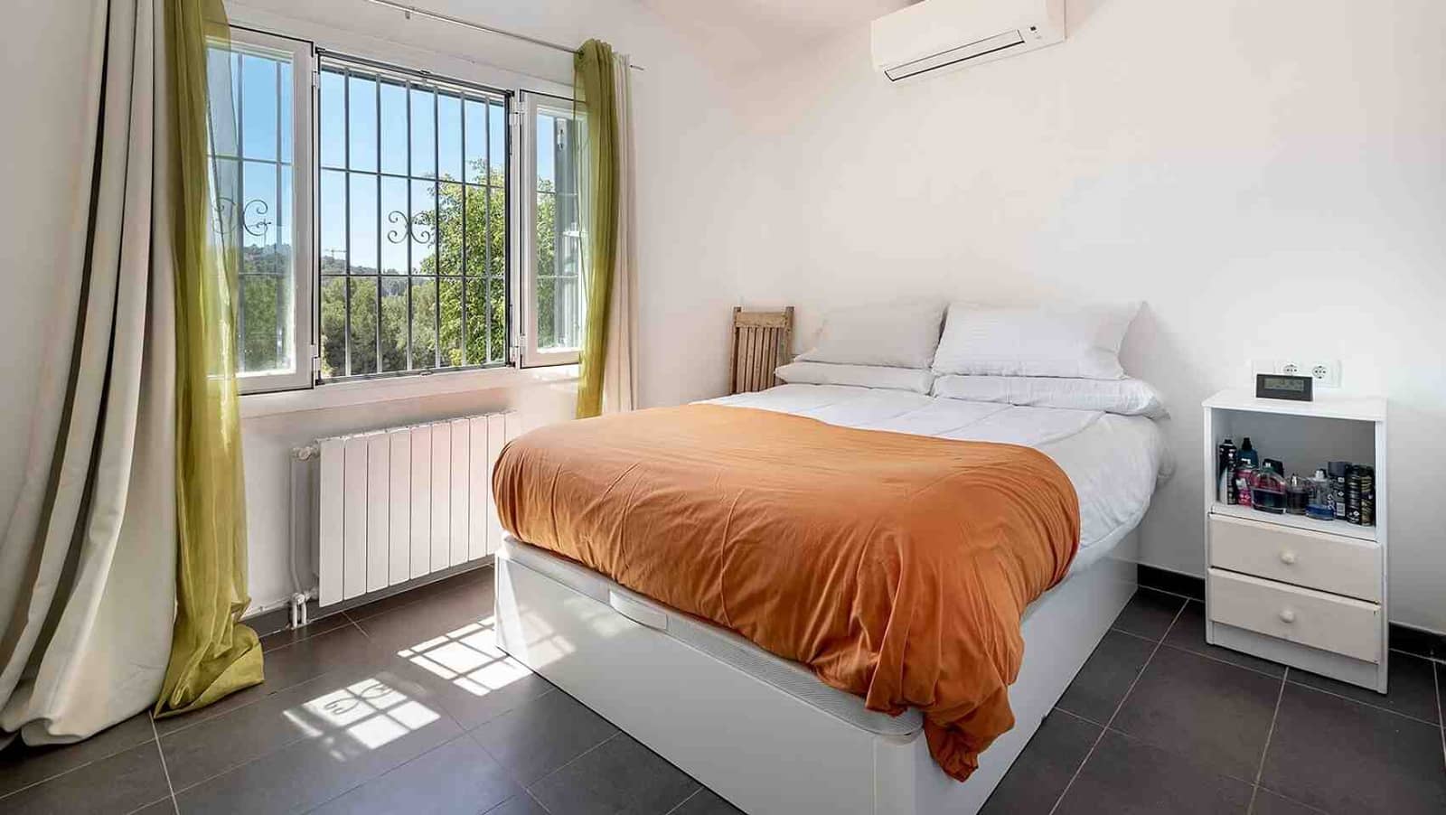 4 soveværelse Villa til salg i Costa de la Calma med swimmingpool garage - € 1.350.000 (Ref: 8250037)