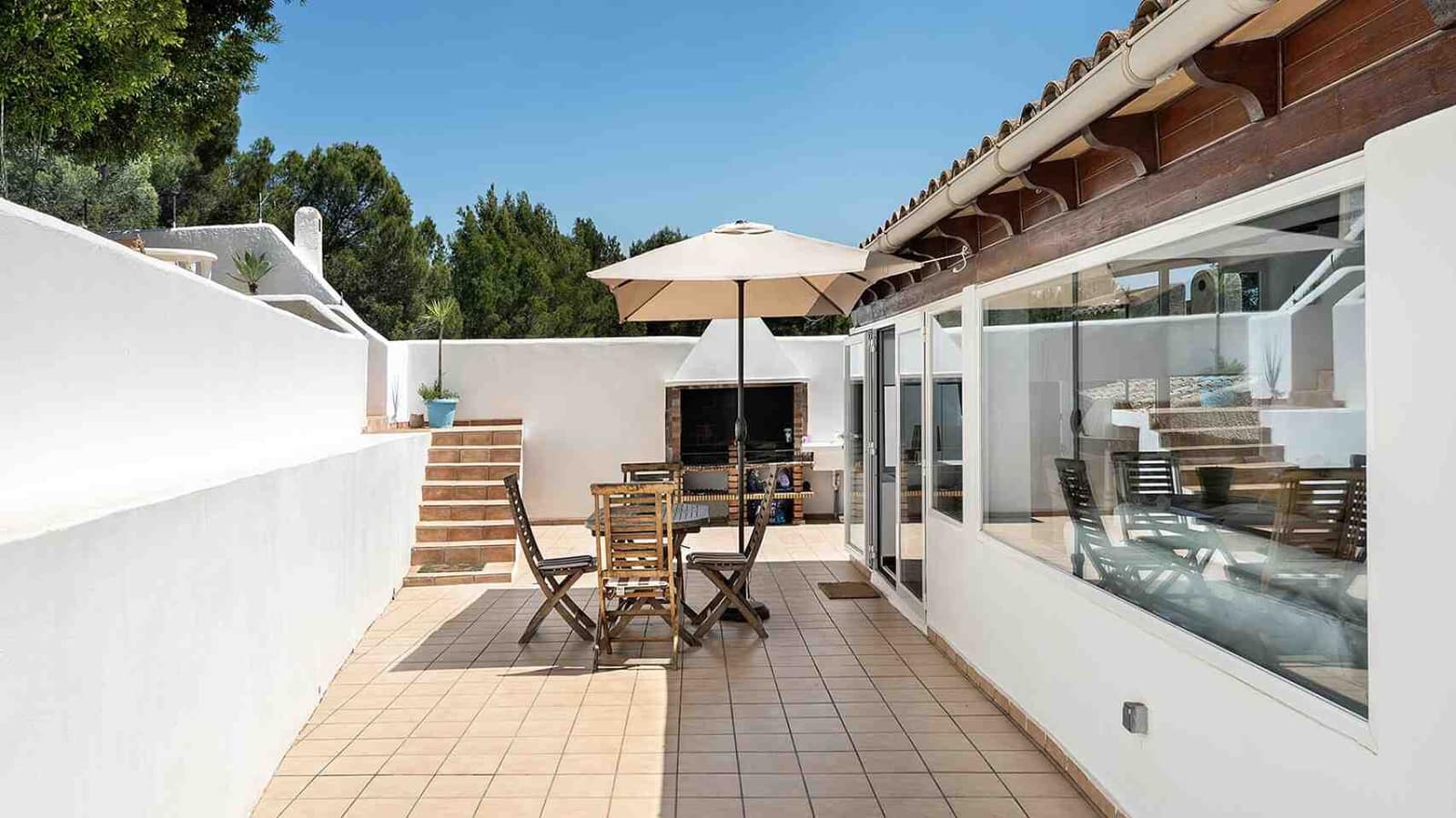 4 soveværelse Villa til salg i Costa de la Calma med swimmingpool garage - € 1.350.000 (Ref: 8250037)