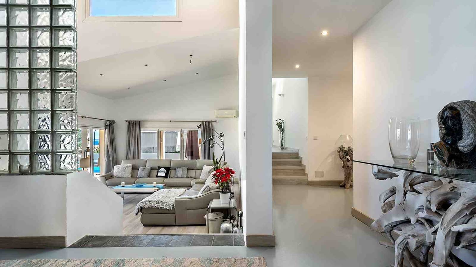 4 soveværelse Villa til salg i Sol de Mallorca med swimmingpool - € 2.350.000 (Ref: 8262917)